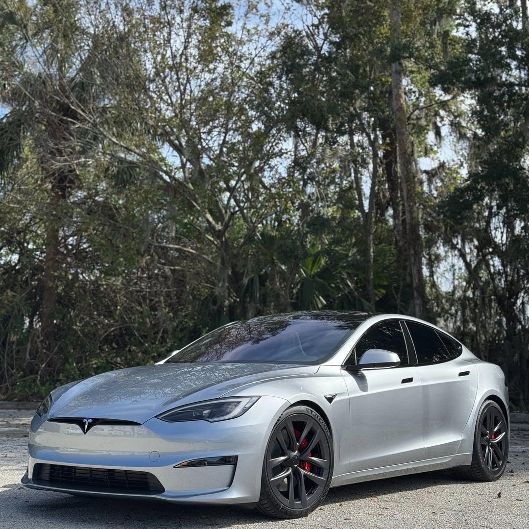 Ceramic tint